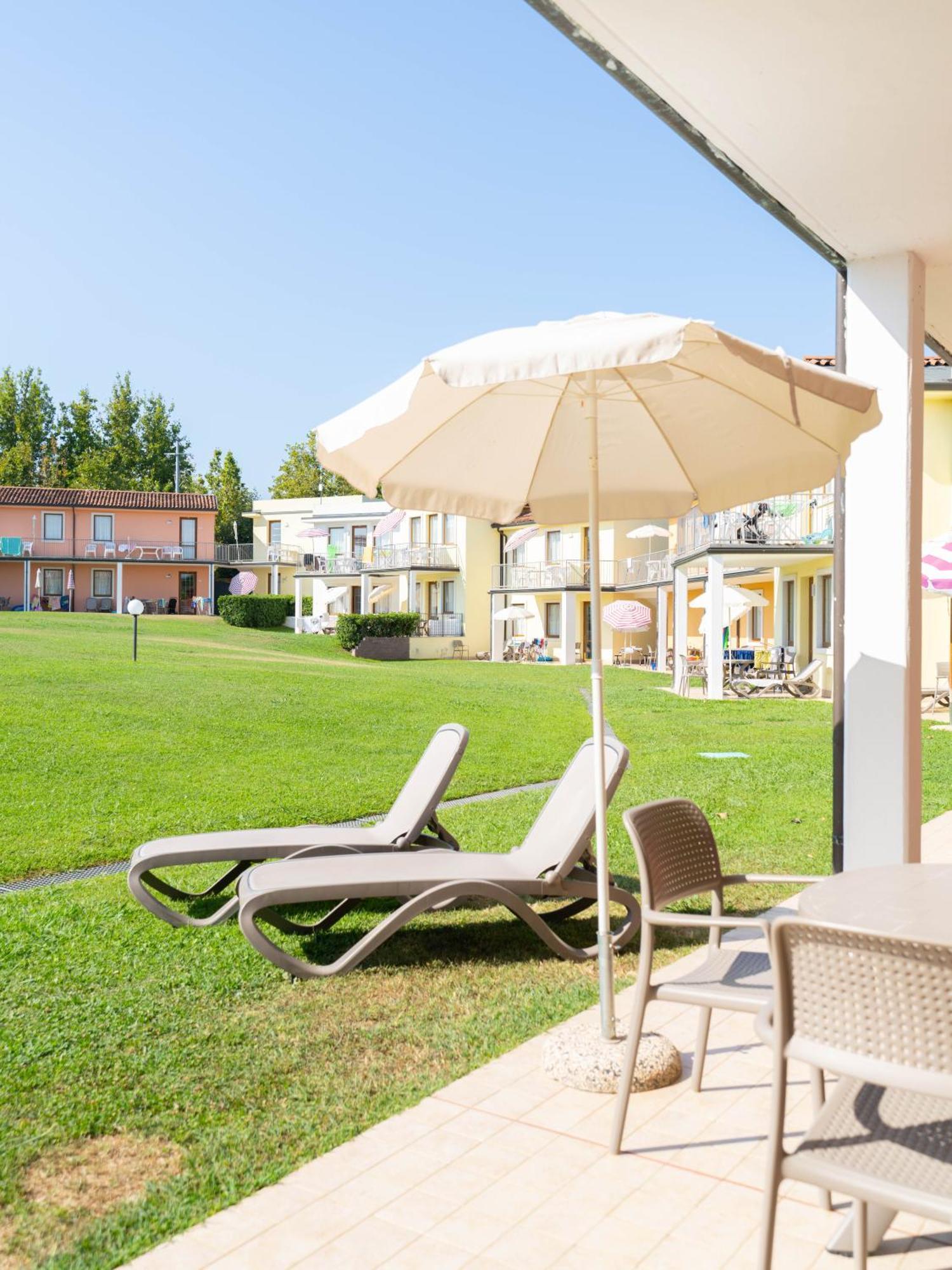 Gasparina Village Castelnuovo del Garda Esterno foto