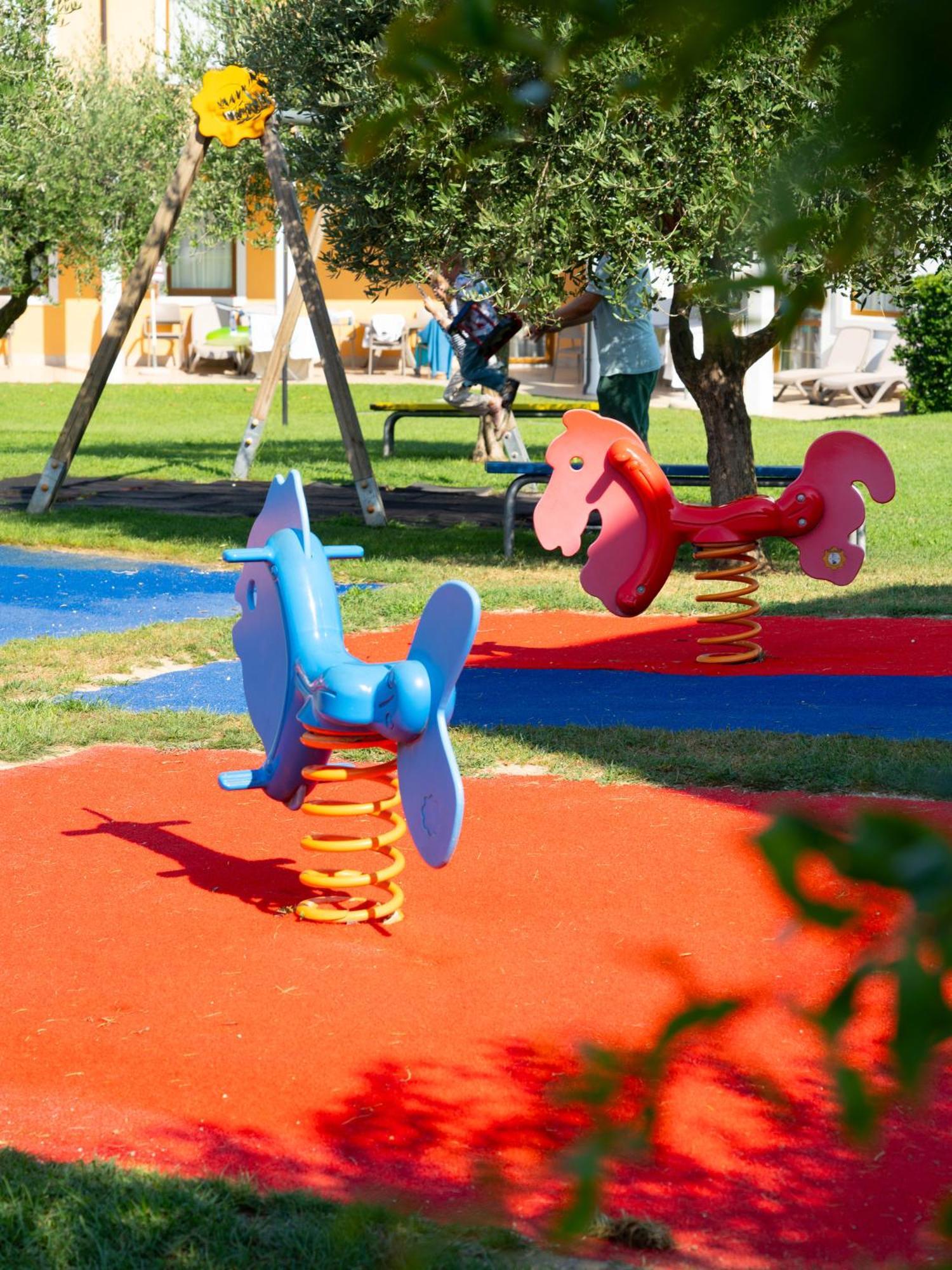 Gasparina Village Castelnuovo del Garda Esterno foto