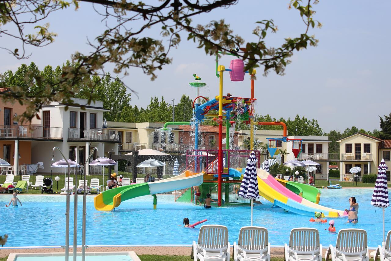 Gasparina Village Castelnuovo del Garda Esterno foto